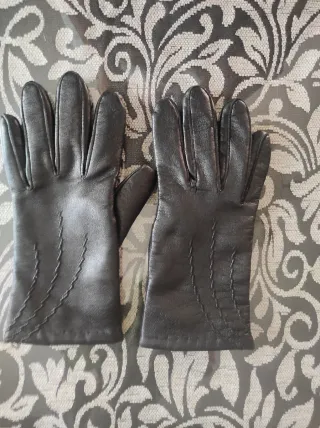 Guantes de mujer negros
