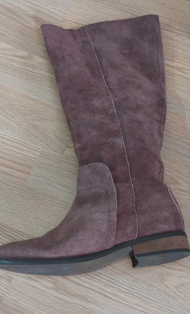 Botas de ante marrones altas