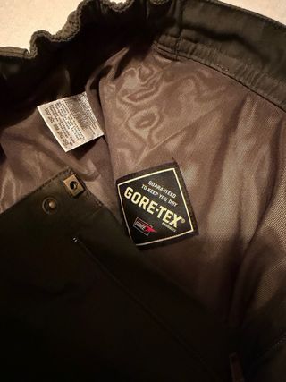 Pantalón Aigle Gore-Tex Talla 48