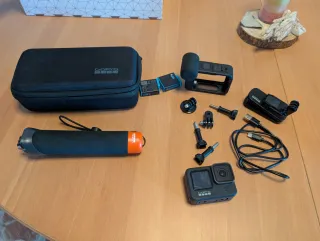 GoPro Hero 9 Black + Media Mod + Accessori