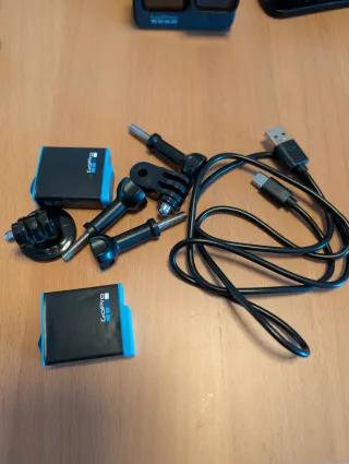 GoPro Hero 9 Black + Media Mod + Accessori