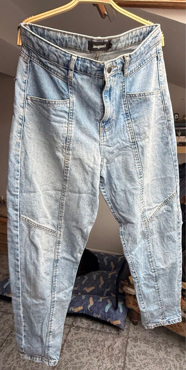 Pantalón vaquero Desigual
