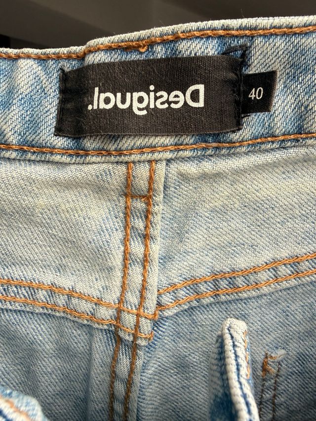 Pantalón vaquero Desigual