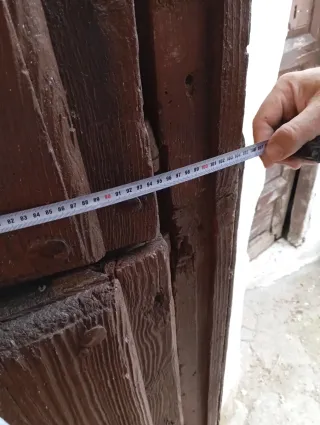 Puerta doble madera maciza antigua