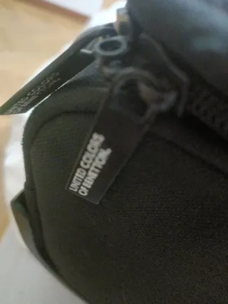 Maleta Benetton Negra Pequeña