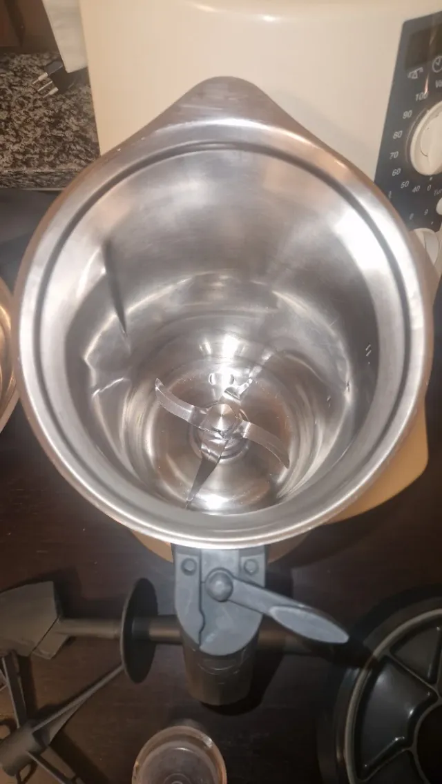 Bimby TM21 funzionante con accessori