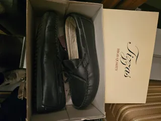 Zapatos de piel Tizzas beige niño talla n° 34