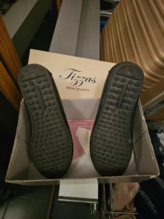 Zapatos de piel Tizzas beige niño talla n° 34