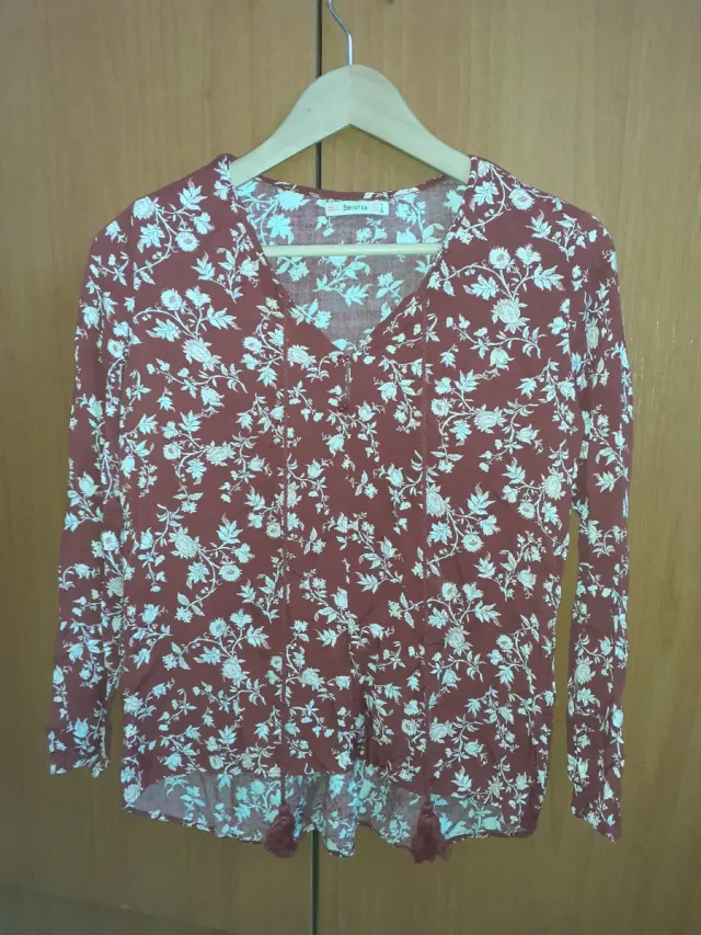 Blusa Bershka Estampada Flores