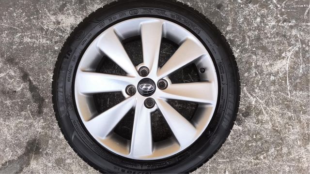 Juego llantas aluminio 16 pulgadas Hyundai I20/I30