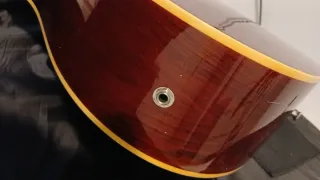 Guitarra Acústica con funda