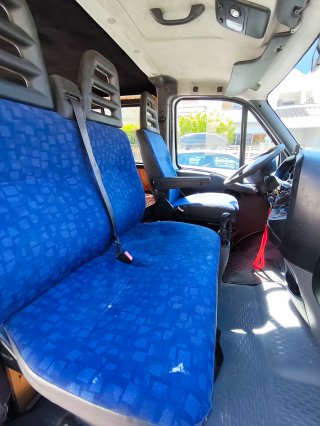 iveco daily 35s10 2005 recién camperizada