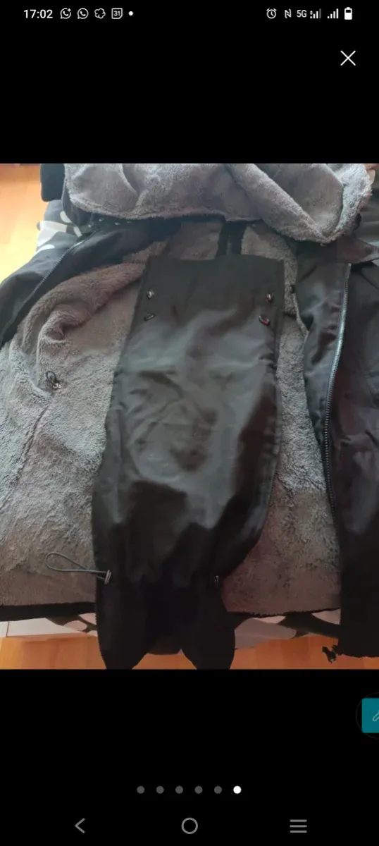 Abrigo porteo premamá Wombat & Co. negro