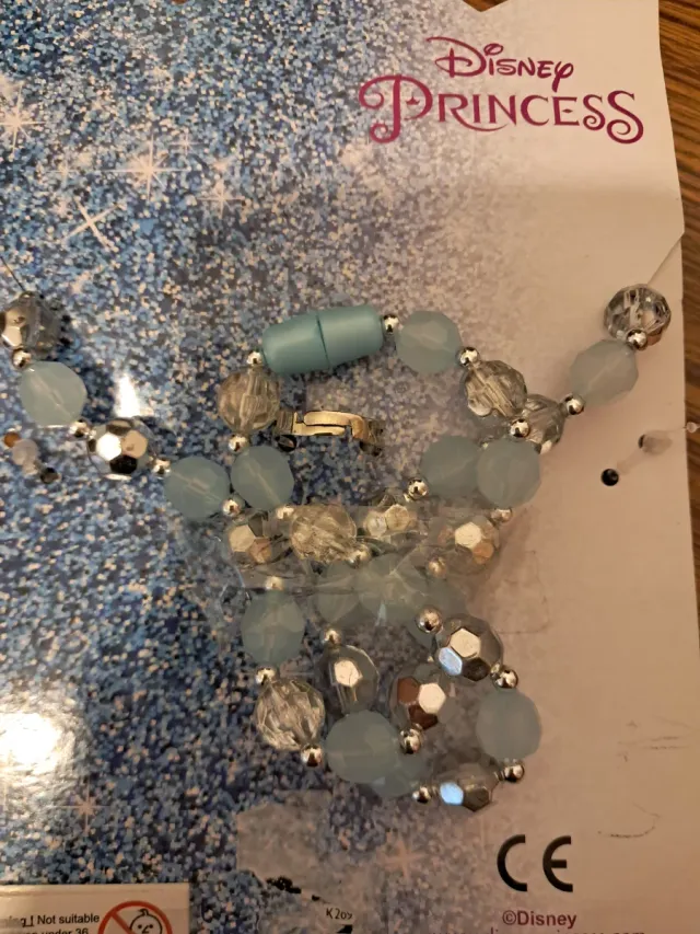 Diadema, collar y anillo Cenicienta.