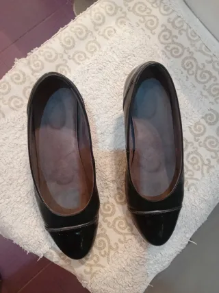 Zapatos negros de mujer