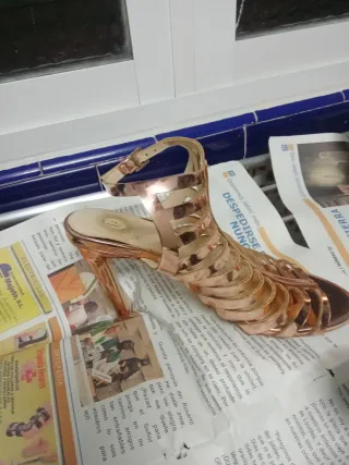 Zapatos negros de mujer