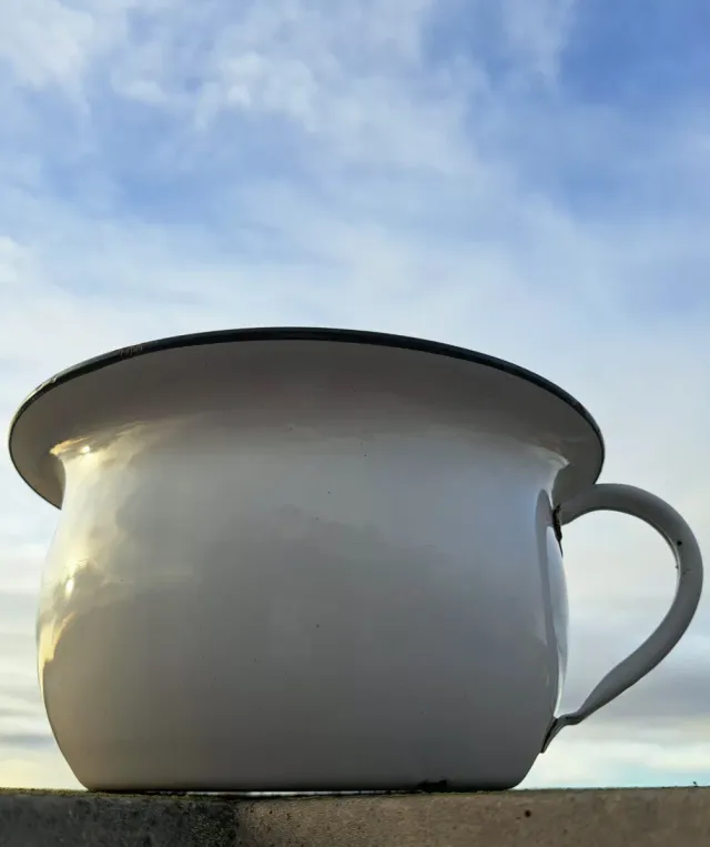 Orinal Antiguo de porcelana (peltre)