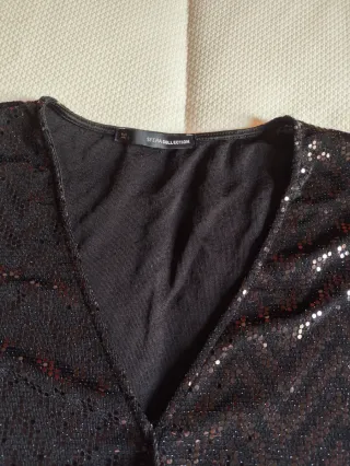 Camiseta lentejuelas negra