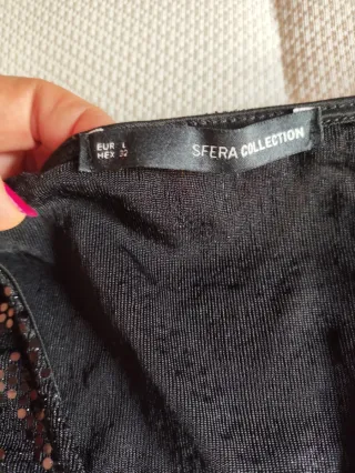 Camiseta lentejuelas negra