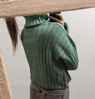 Jersey Verde Menta NUEVO a Estrenar Talla M