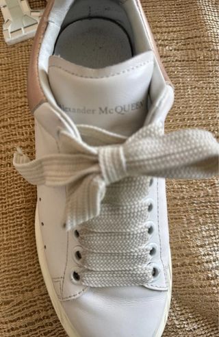 Zapatillas Alexander McQueen Blancas y Rosas