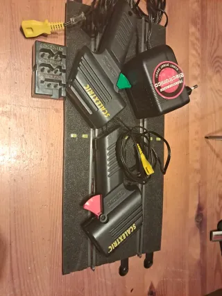 Pista Scalextric, 2 mandos y transformador