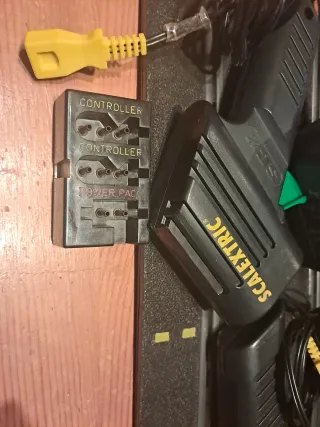 Pista Scalextric, 2 mandos y transformador