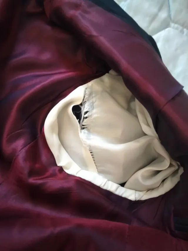 Americana azul marino de Blasier Skill.