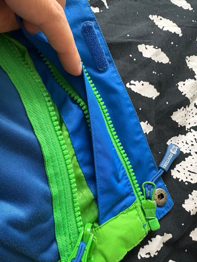 Abrigo Trollkids 3 en 1 niño talla 7 - 8 años