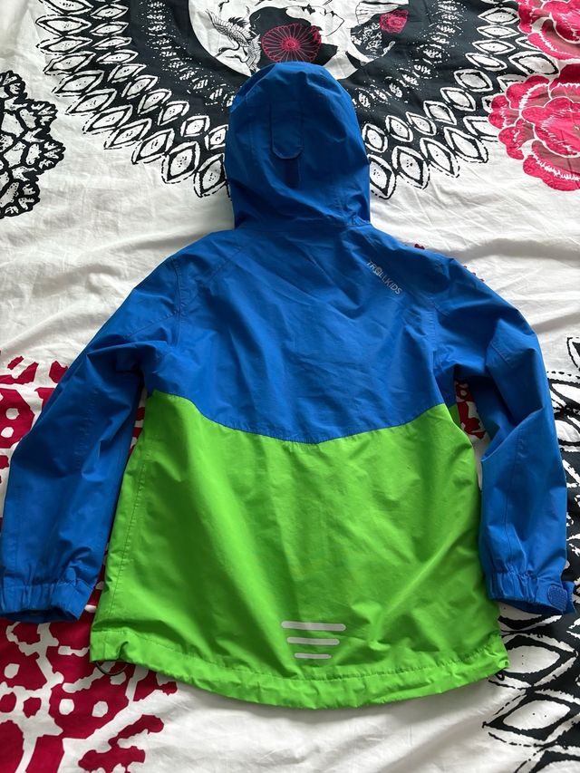 Abrigo Trollkids 3 en 1 niño talla 7 - 8 años