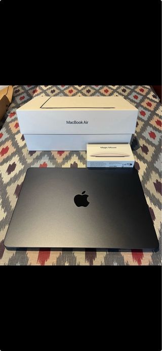Apple MacBook Air (2024) 13,6'' Retina, Chip M3