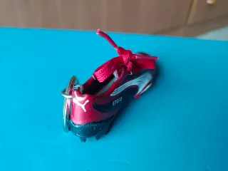 Llavero Bota Fútbol Eto'o Roja