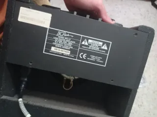 Amplificador BC Rich Negro/Plateado