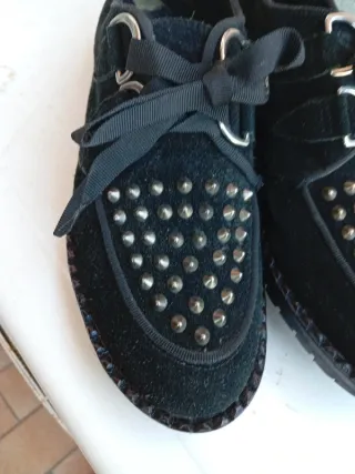 Scarpe borchiate nere 38