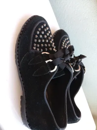 Scarpe borchiate nere 38