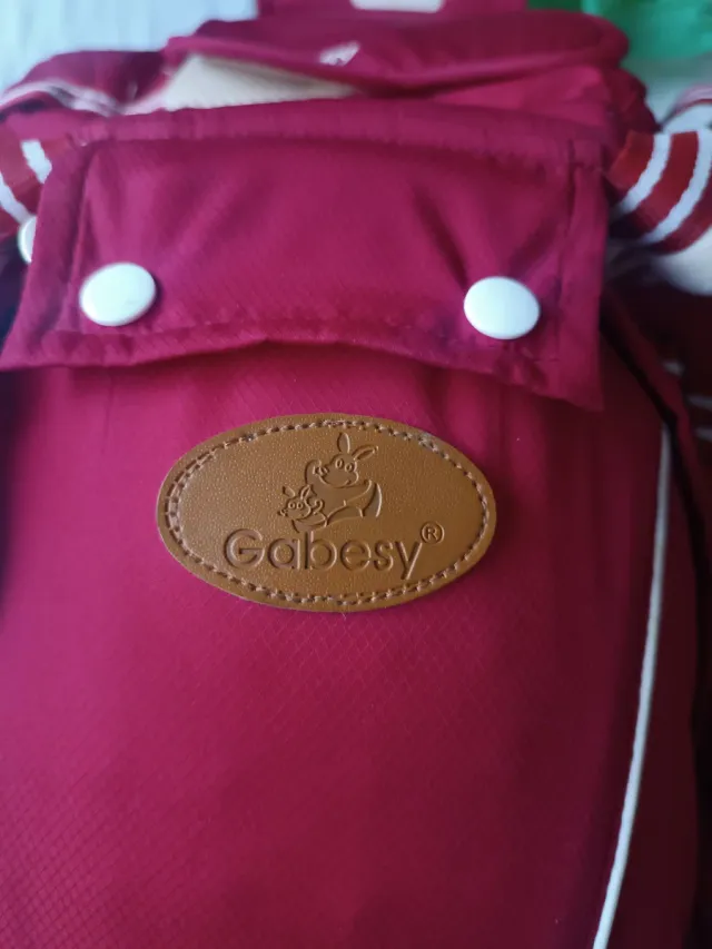 Mochila Portabebés con Asiento Integrado