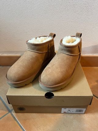 Simili UGG Ultra Mini Boots Marroni