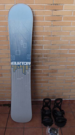 Tabla snow 157 Burton con fijaciones