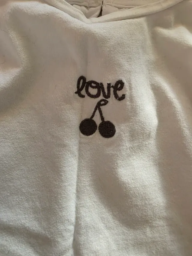 Camiseta niña Zara love cerezas