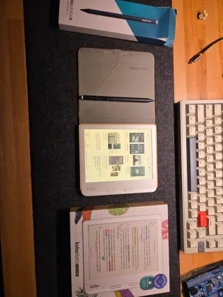 Kobo Libra Color + Kobo Stylus 2 + Cover
