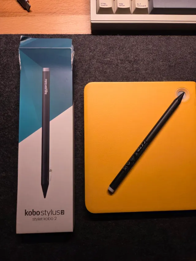 Kobo Libra Color + Kobo Stylus 2 + Cover