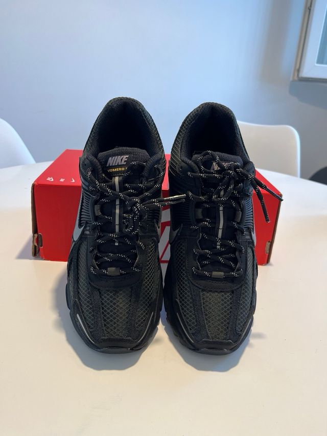 Nike Zoom Vomero 5