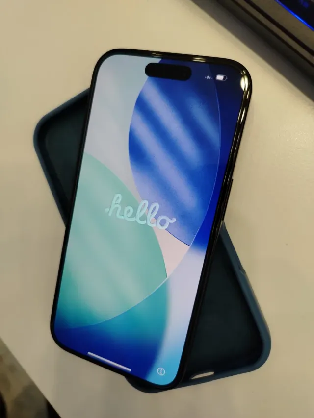 iPhone 16 Nero 256GB