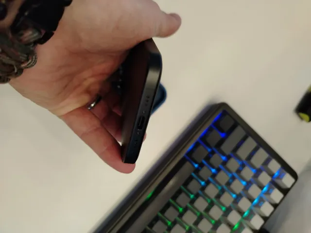 iPhone 16 Nero 256GB