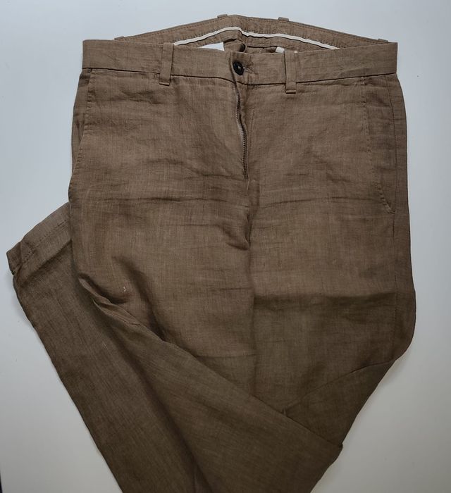 Pantalón hombre marrón de lino.Talla 40. De Mango.