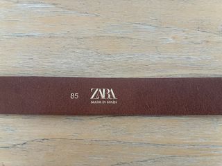 Cinturón de piel Zara marrón y dorado