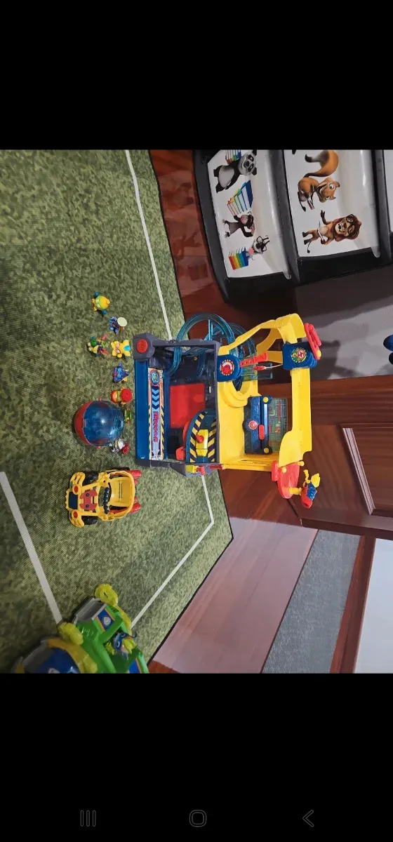 Cuartel General Superthings