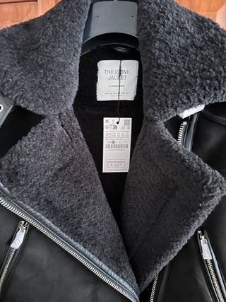 Cazadora Negra Stradivarius Talla Xs