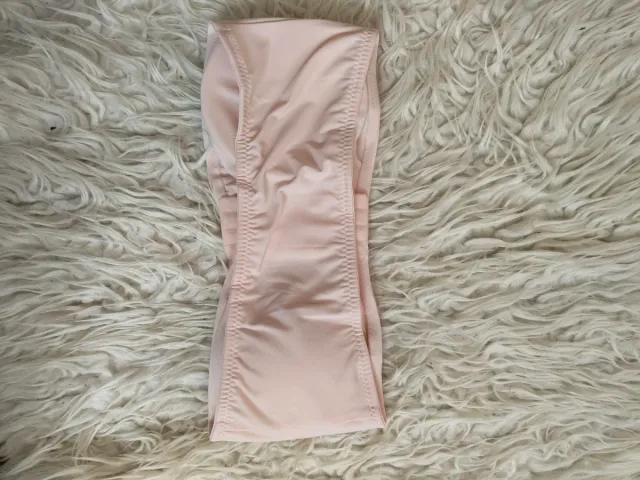 Sujetador sin tirantes color carne