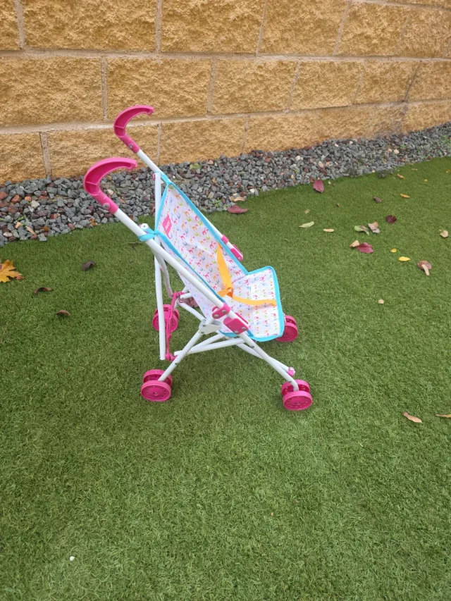 Sillita de juguete Nenuco